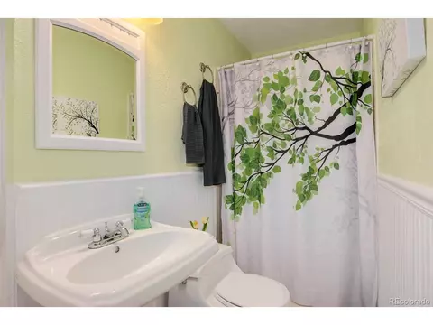 951 E 91st Ave, Thornton, CO 80229 photo 15