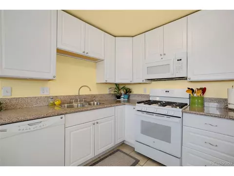 951 E 91st Ave, Thornton, CO 80229 photo 9