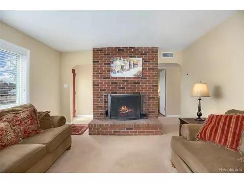 951 E 91st Ave, Thornton, CO 80229 photo 4