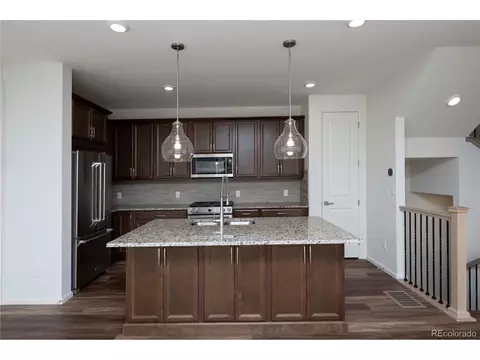 28406 E 6th Pl, Aurora, CO 80018 photo 9