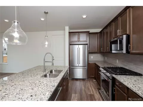 28406 E 6th Pl, Aurora, CO 80018 photo 11
