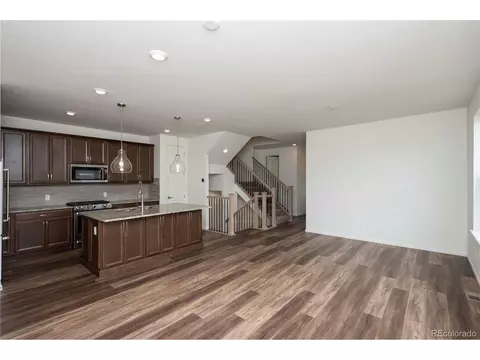 28406 E 6th Pl, Aurora, CO 80018 photo 5