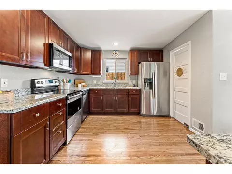 5945 Dover St, Arvada, CO 80004 photo 9