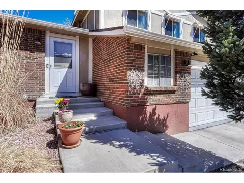 15005 E Oregon Dr, Aurora, CO 80012 photo 3