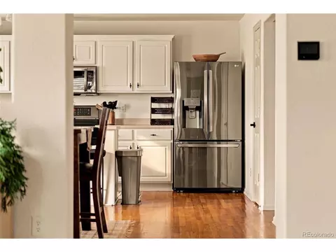 Kitchen - 19338 E Dickenson Pl, Aurora, CO 80013 photo 5 of 6