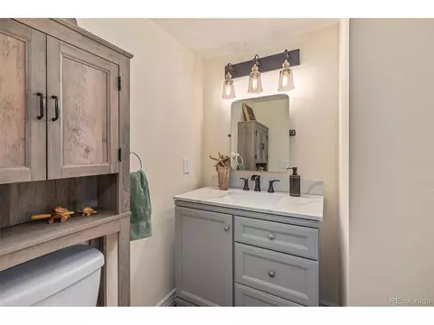 12049 W Chenango Dr, Morrison, CO 80465 photo 7