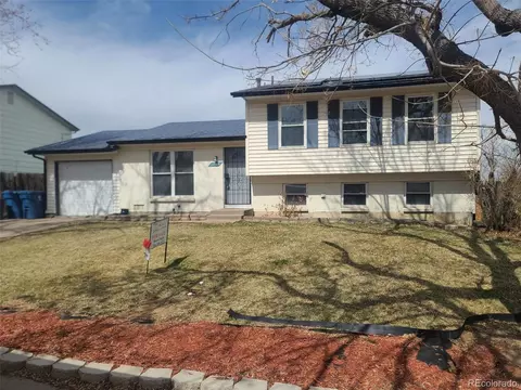 16585 E Wesley Ave, Aurora, CO 80013 photo 2