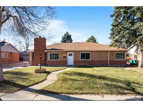 1201 Scranton St, Aurora, CO 80011