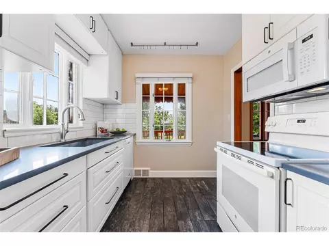 1212 Cherry St, Denver, CO 80220 photo 12