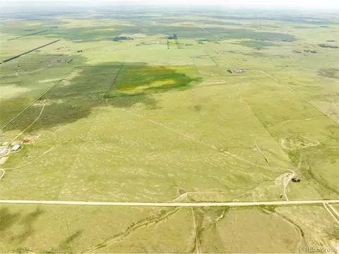 2 Sengbeil Rd, Yoder, CO 80864 photo 2