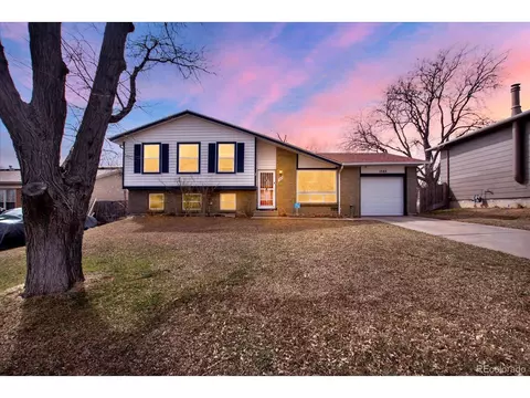 1565 S Helena Cir, Aurora, CO 80017