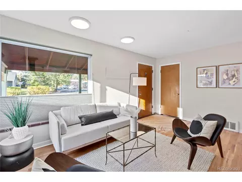 4482 E Utah Pl, Denver, CO 80222 photo 2