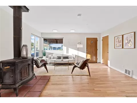 4482 E Utah Pl, Denver, CO 80222 photo 4
