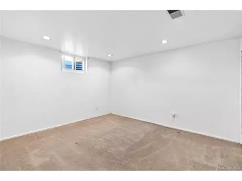 4482 E Utah Pl, Denver, CO 80222 photo 17