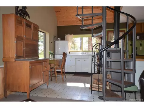 3911 Campfire Rd, Hartsel, CO 80449 photo 8