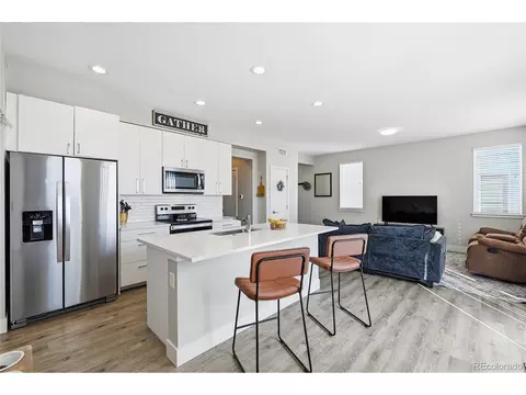 547 S Main St, Byers, CO 80103