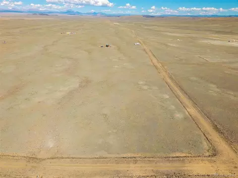 12 Blackfoot Rd, Hartsel, CO 80449