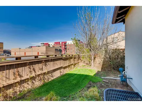 8082 E 29th Pl, Denver, CO 80238 photo 26