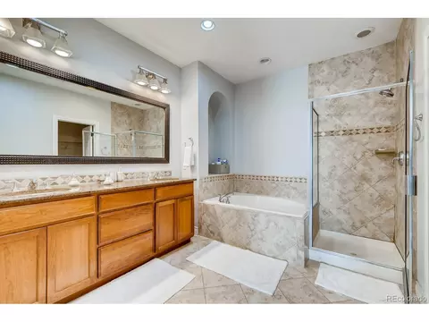 8082 E 29th Pl, Denver, CO 80238 photo 15