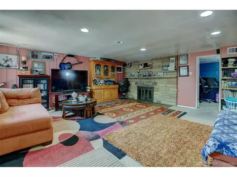 1929 Iris St, Lakewood, CO 80215 photo 20