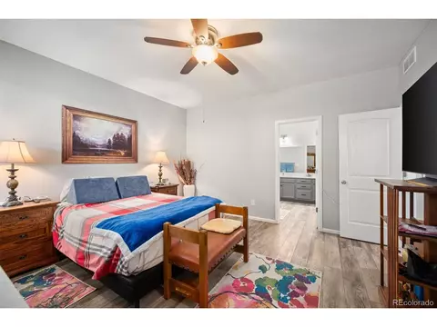 Bedroom - 27571 E 7th Dr, Aurora, CO 80018 photo 3 of 4