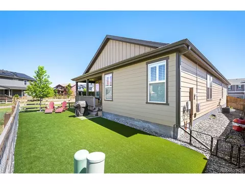 Exterior - 27571 E 7th Dr, Aurora, CO 80018 photo 6 of 7