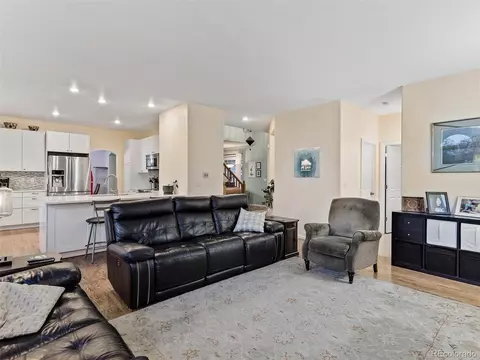 8226 Gray Ct, Arvada, CO 80003 photo 5