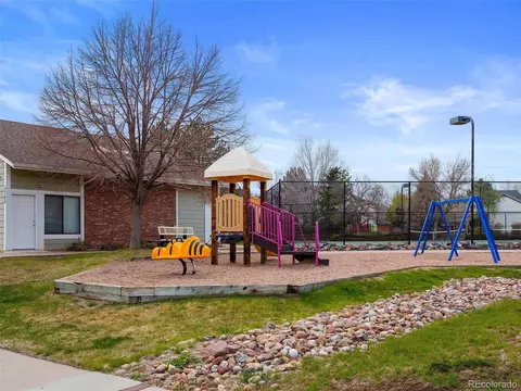 8226 Gray Ct, Arvada, CO 80003 photo 35