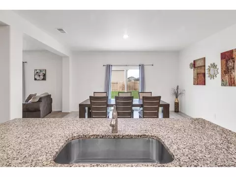 374 Spruce St, Bennett, CO 80102 photo 15