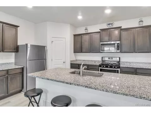 374 Spruce St, Bennett, CO 80102 photo 16