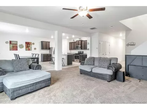 374 Spruce St, Bennett, CO 80102 photo 7