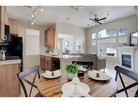 3870 S Dayton St #203, Aurora, CO 80014