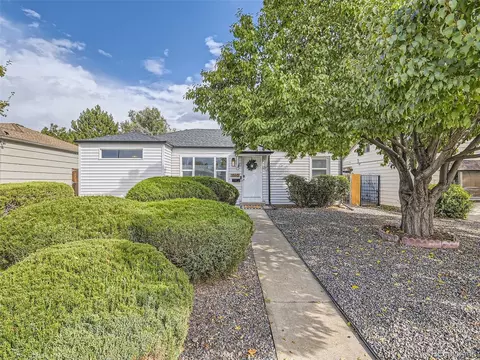 1560 S Ash St, Denver, CO 80222