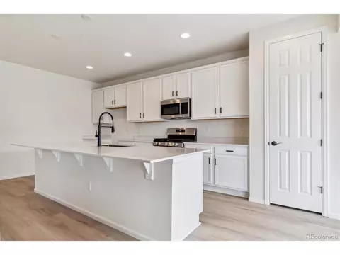24980 E 39th Ave, Aurora, CO 80019 photo 8