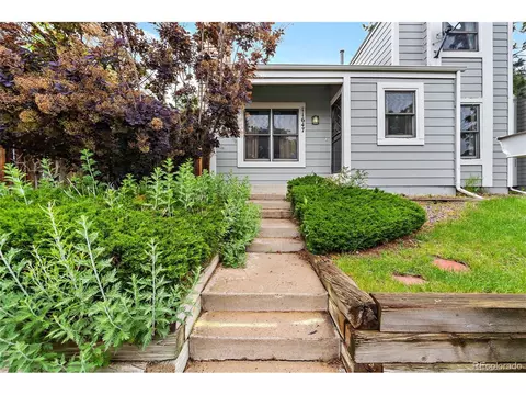 11647 E Cornell Cir, Aurora, CO 80014