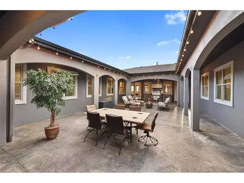 45330 Valdonna Cir, Bennett, CO 80102
