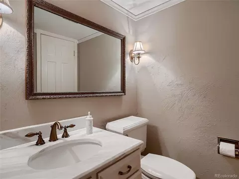 6380 E Floyd Dr, Denver, CO 80222 photo 15