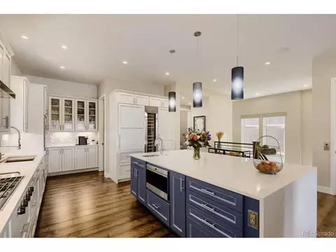 Kitchen - 10155 Bellwether Ln, Lone Tree, CO 80124 photo 4 of 6