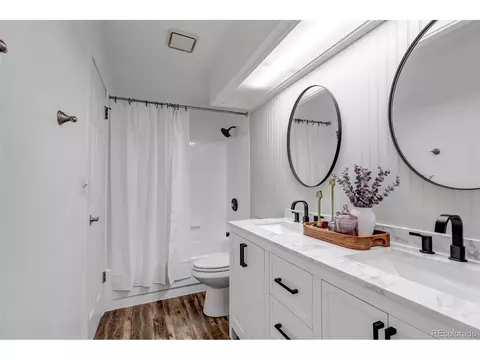 Bath - 19284 E Amherst Dr, Aurora, CO 80013 photo 1 of 4