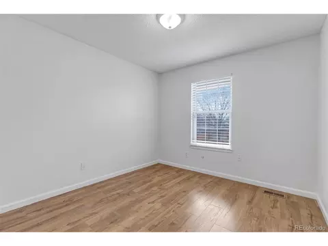 Bedroom - 19284 E Amherst Dr, Aurora, CO 80013 photo 6 of 8