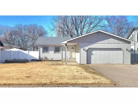 1130 S Bowman Ave, Holyoke, CO 80734