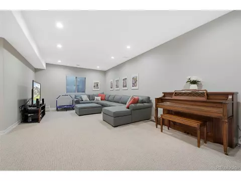 9151 E 33rd Ave, Denver, CO 80238 photo 31
