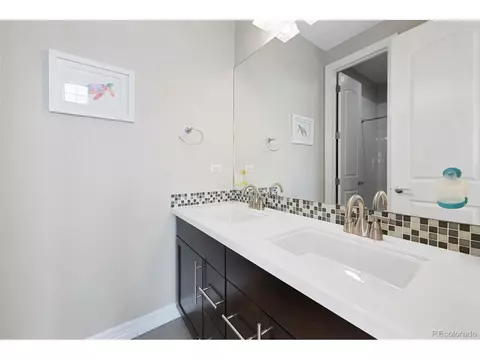 9151 E 33rd Ave, Denver, CO 80238 photo 28