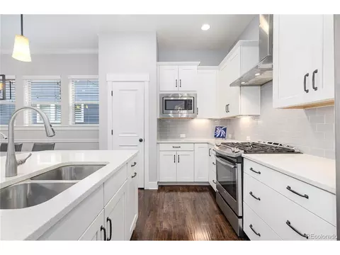 8768 E 54th Pl, Denver, CO 80238 photo 6