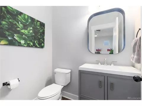 8768 E 54th Pl, Denver, CO 80238 photo 16