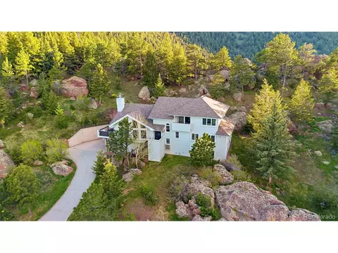 9001 Eastridge Rd, Golden, CO 80403