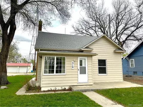 319 2nd St, Hugo, CO 80821
