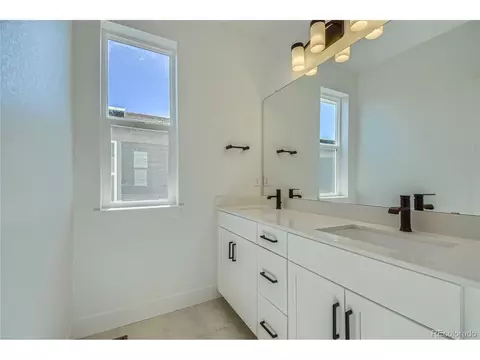 2721 E 102nd Pl, Thornton, CO 80229 photo 22