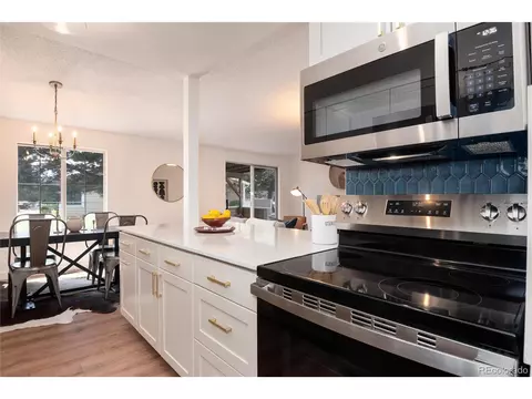 8422 Everett Way #D, Arvada, CO 80005 photo 12