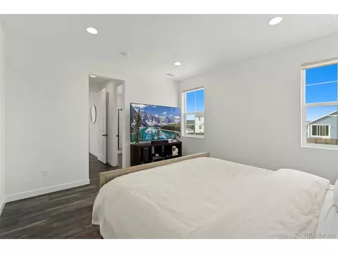 26831 E Byers Ave, Aurora, CO 80018 photo 14